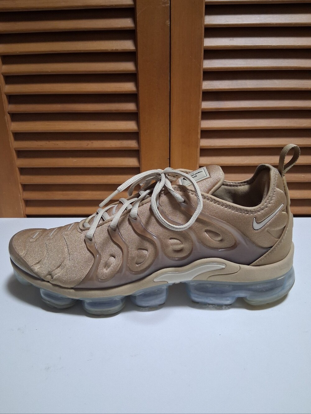 Nike Air VaporMax Plus Parachute Beige Men's Sneaker * Size: 10.5